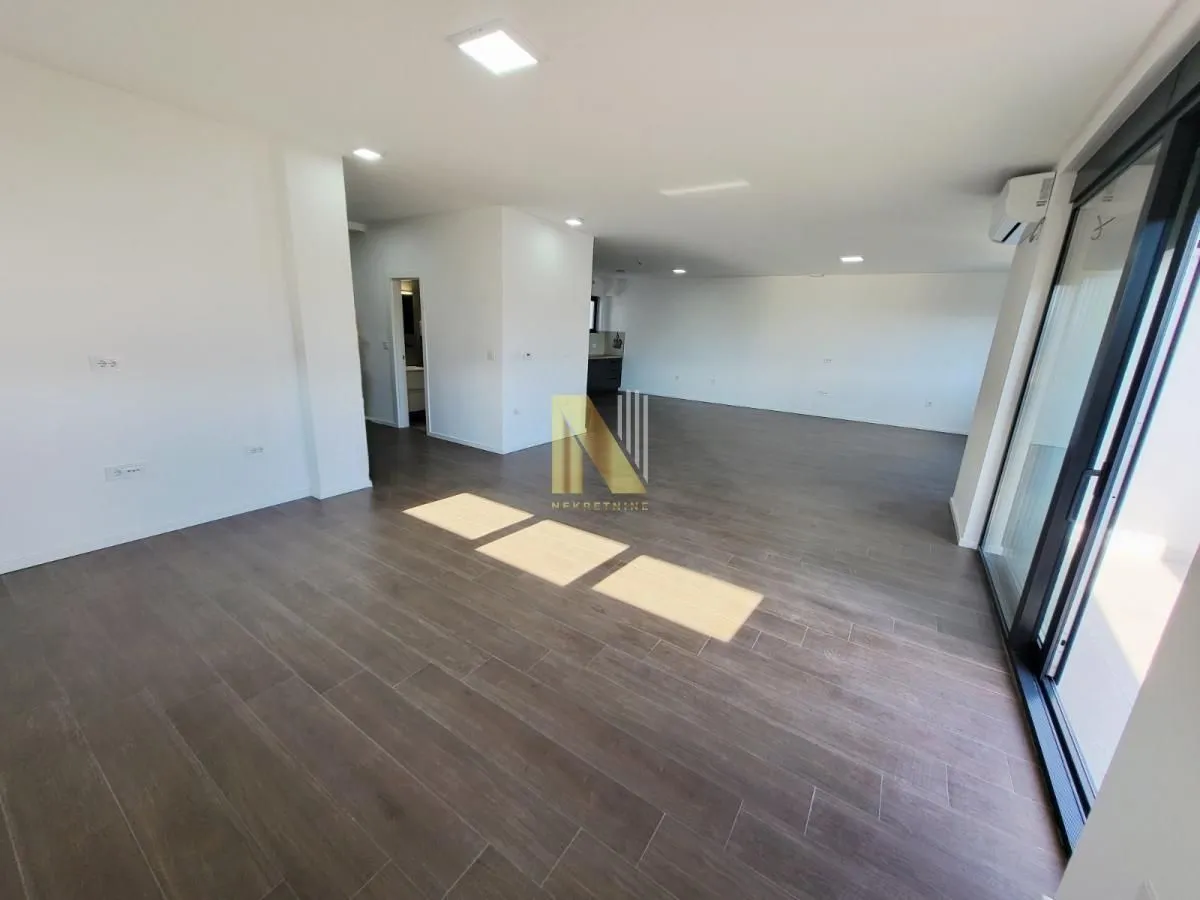 Rent, office space, 168m², Telep, Novi Sad Sve Podlokacije
