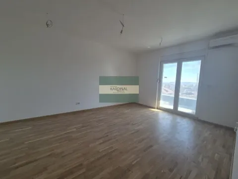 Prodaja, jednosoban stan, 53m², Centar, Jagodina - image 12