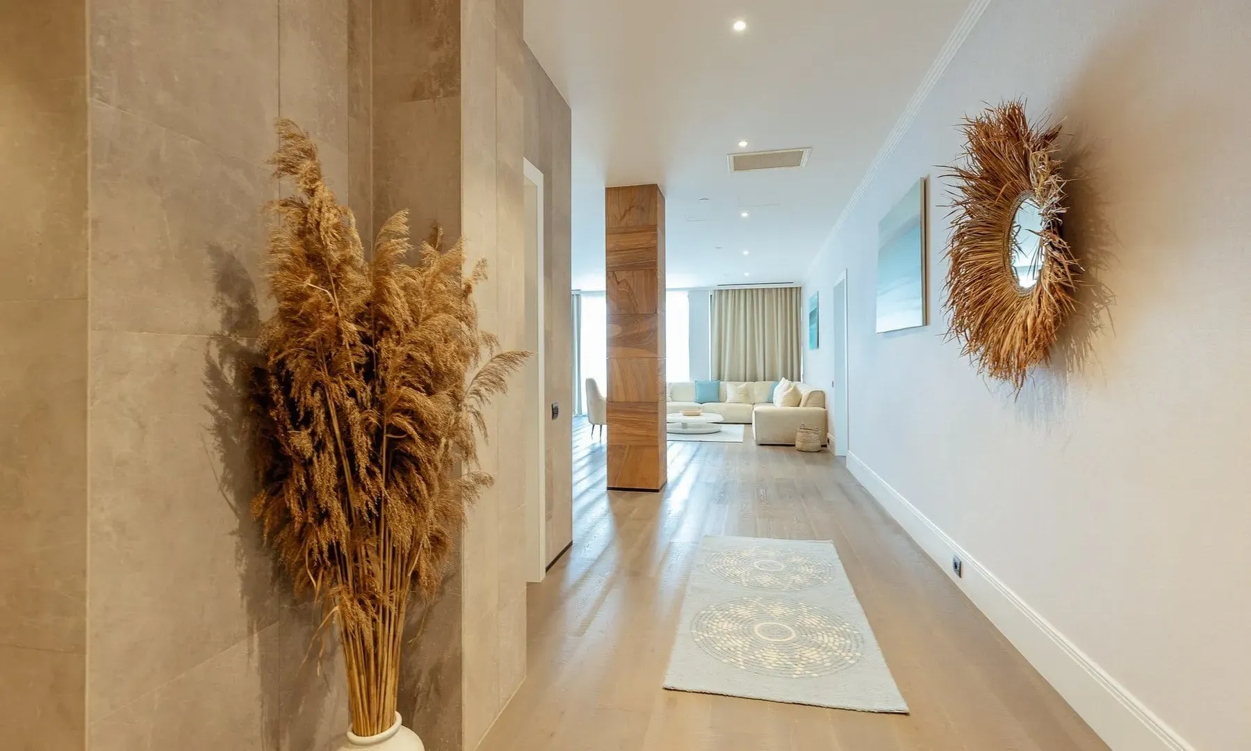 Prodaja, dvosoban stan, 190m², Tivat, Crna Gora
