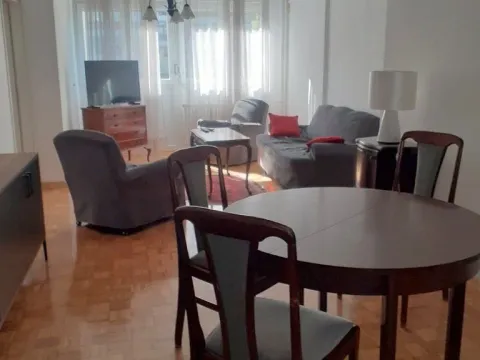 Rent, four bedroom apartment, 106m², Palilula, Niš - image 1