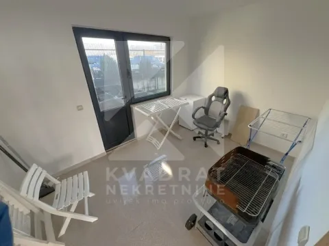 Rent, house, 170m², Gornja Gorica, Podgorica - image 15