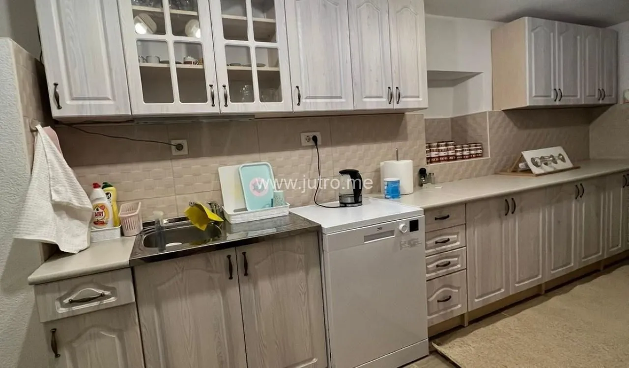 Prodaja, kuća, 66m², Danilovgrad, Crna Gora