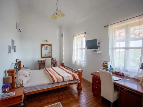 Prodaja, kuća, 210m², Zagora, Kotor - image 12