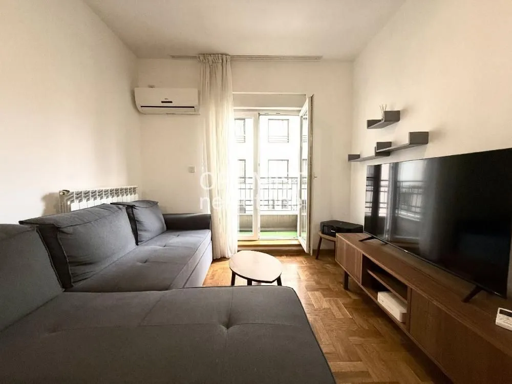Izdavanje, dvosoban stan, 42m², Cvijićeva, Palilula Sve Podlokacije