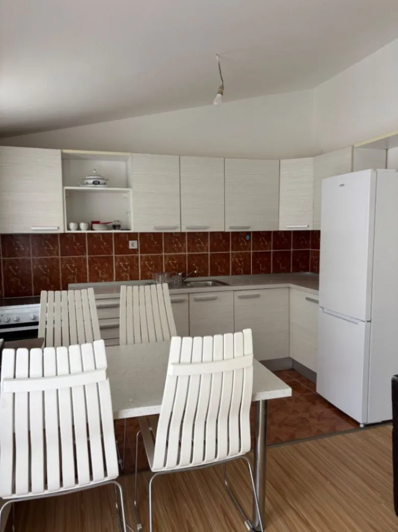 Izdavanje, kuća, 85m², Šušanj, Bar