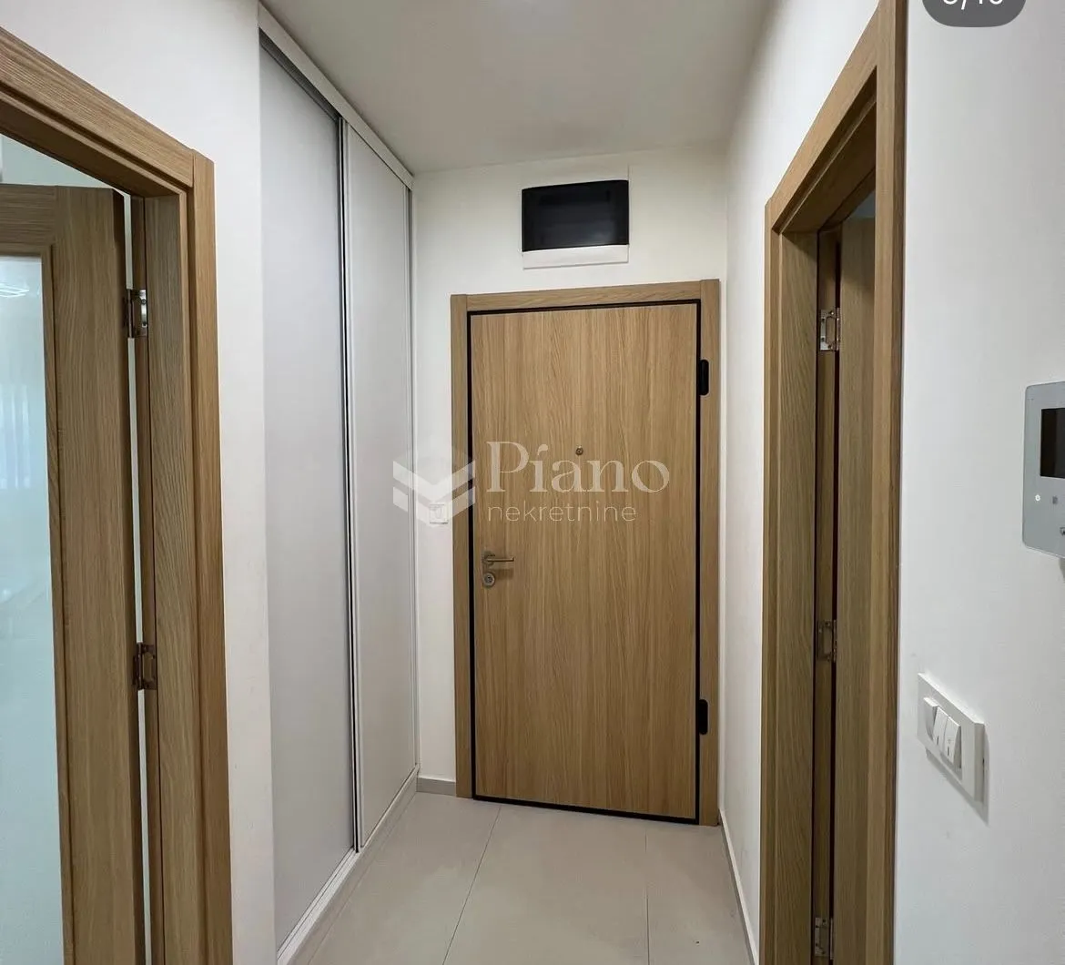 Rent, one bedroom apartment, 48m², City Kvart, Podgorica