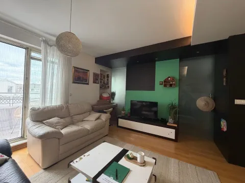 Sale, three bedroom apartment, 68m², Slavujev Venac, Zvezdara Sve Podlokacije - image 2