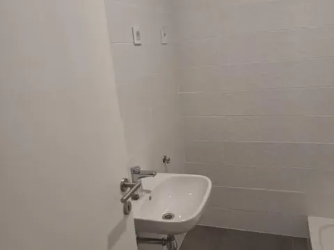 Sale, two bedroom apartment, 43m², Novo naselje, Novi Sad - image 9