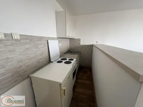 Izdavanje, dvosoban stan, 45m², Kalenić Pijaca, Vračar Sve Podlokacije - image 6