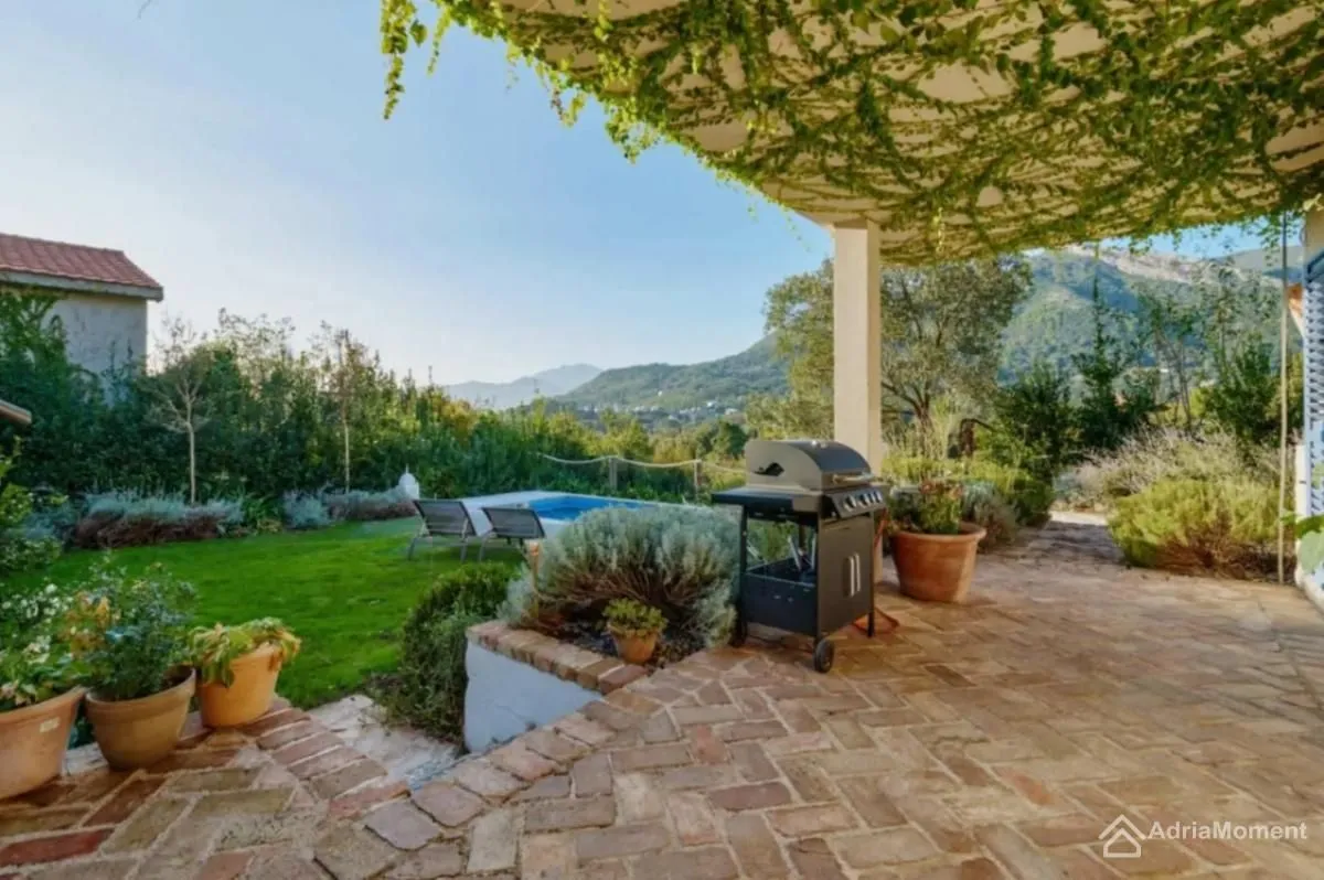 Sale, house, 92m², Kavač, Kotor