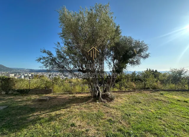 Sale, house, 270m², Šušanj, Bar