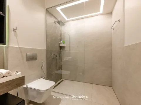 Sale, one bedroom apartment, 74m², Luštica Bay, Tivat - image 12