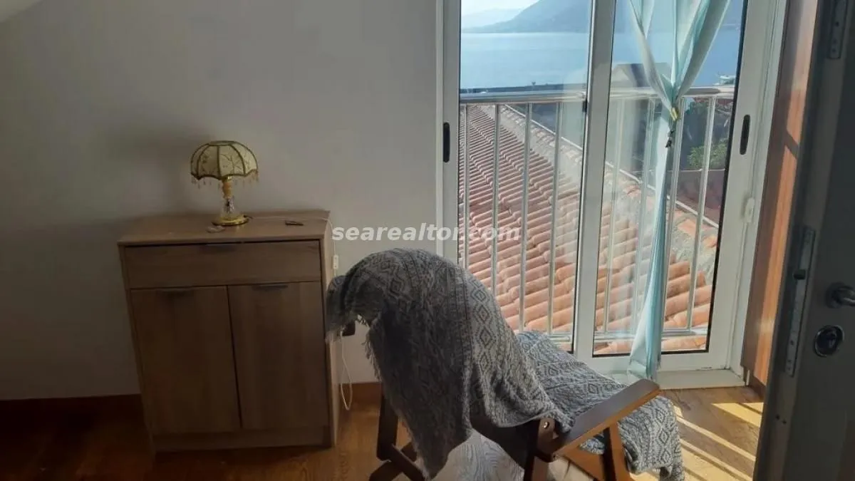 Prodaja, jednosoban stan, 57m², Donja Lastva, Tivat