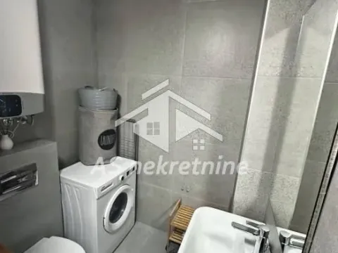 Izdavanje, dvosoban stan, 40m², Kluz, Zvezdara Sve Podlokacije - image 13