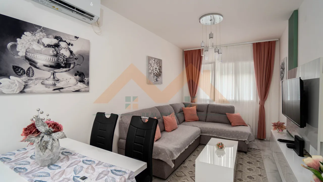 Izdavanje, kuća, 40m², Zagorič, Podgorica