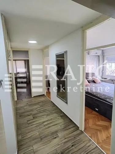 Rent, three bedroom apartment, 70m², Novi Beograd Blok 70, Novi Beograd Sve Podlokacije
