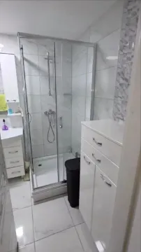 Izdavanje, trosoban stan, 55m², Zelenika, Herceg Novi - image 10