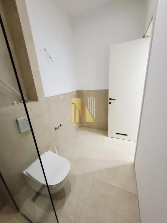 Rent, office space, 88m², Bulevar Evrope, Novi Sad Sve Podlokacije