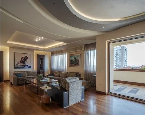 Sale, apartment, 230m², Čukarica, Beograd