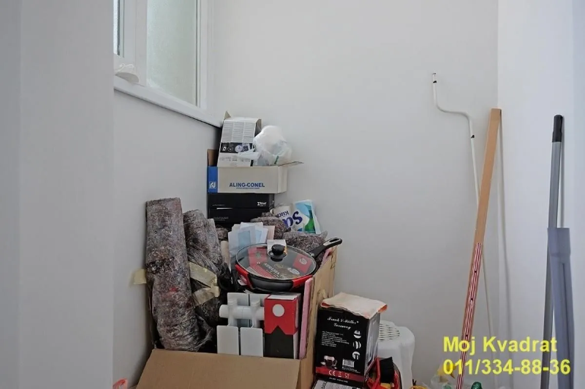 Prodaja, trosoban stan, 71m², Lion, Zvezdara Sve Podlokacije