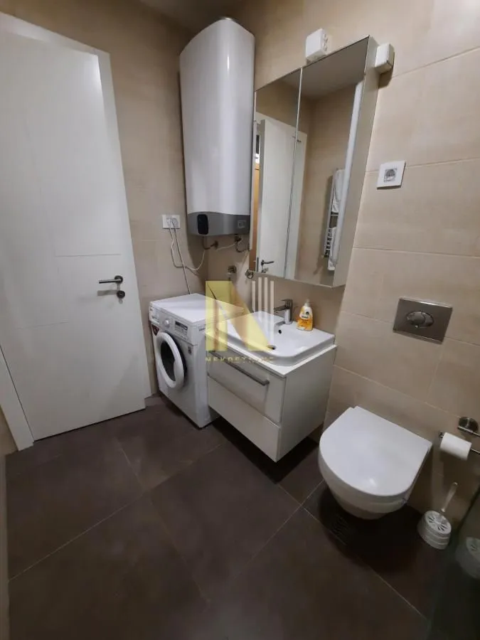Sale, two bedroom apartment, 56m², Centar, Novi Sad