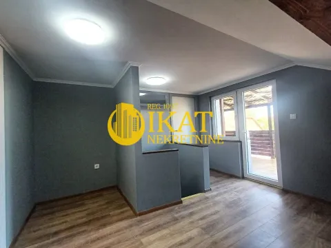 Prodaja, kuća, 83m², Novo Selo, Subotica - image 17