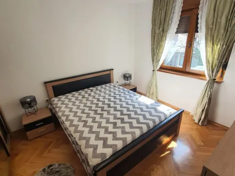 Izdavanje, jednosoban stan, 55m², Dalmatinska ulica, Podgorica - image 11