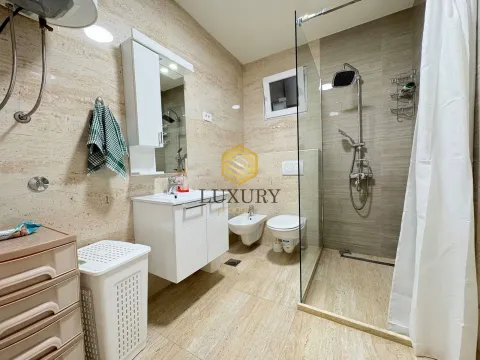 Rent, house, 170m², Zagorič, Podgorica - image 6