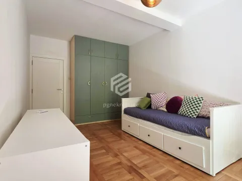 Izdavanje, trosoban stan, 110m², Gorica C, Podgorica - image 15