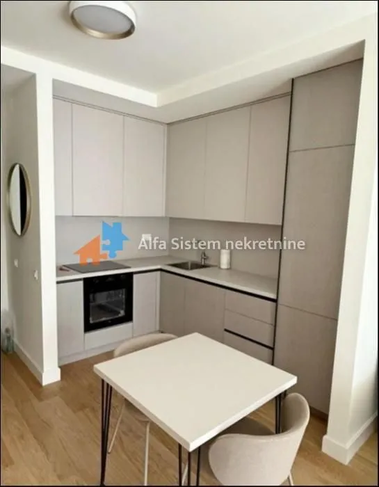 Izdavanje, dvosoban stan, 53m², Novi Beograd Blok 64, Novi Beograd Sve Podlokacije