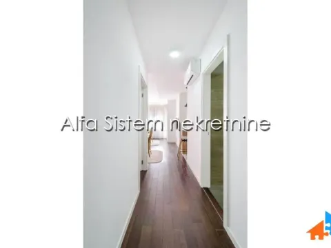 Izdavanje, trosoban stan, 65m², Novi Beograd Blok 67, Novi Beograd Sve Podlokacije - image 15