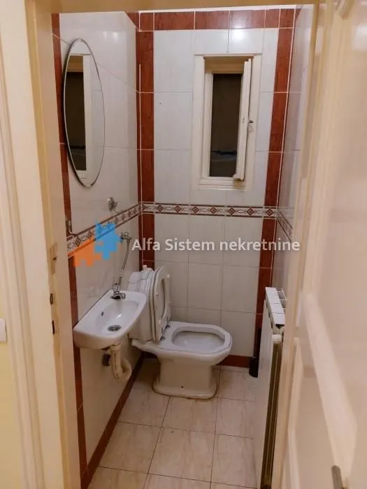 Rent, three bedroom apartment, 70m², Stari Grad, Beograd