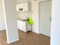 Izdavanje, poslovni prostor, 37m², Centar, Niš - image 4