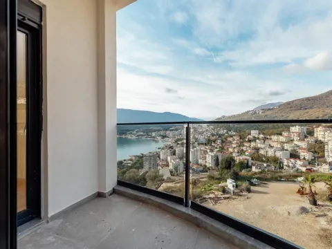 Prodaja, trosoban stan, 119m², Herceg Novi, Crna Gora - image 9