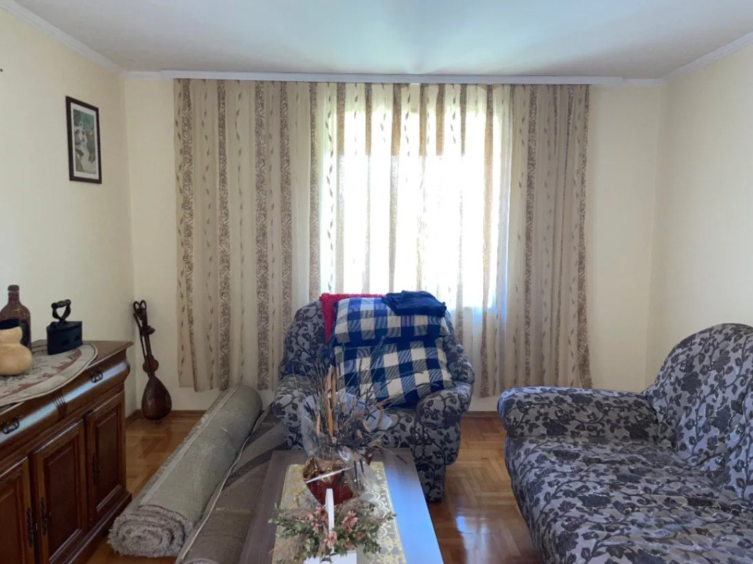 Rent, house, 100m², Gornja Gorica, Podgorica