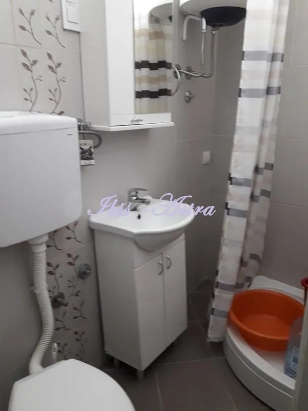 Rent, three bedroom apartment, 70m², Stari Grad, Beograd