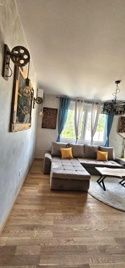 Prodaja, jednosoban stan, 44m², Telep, Novi Sad Sve Podlokacije