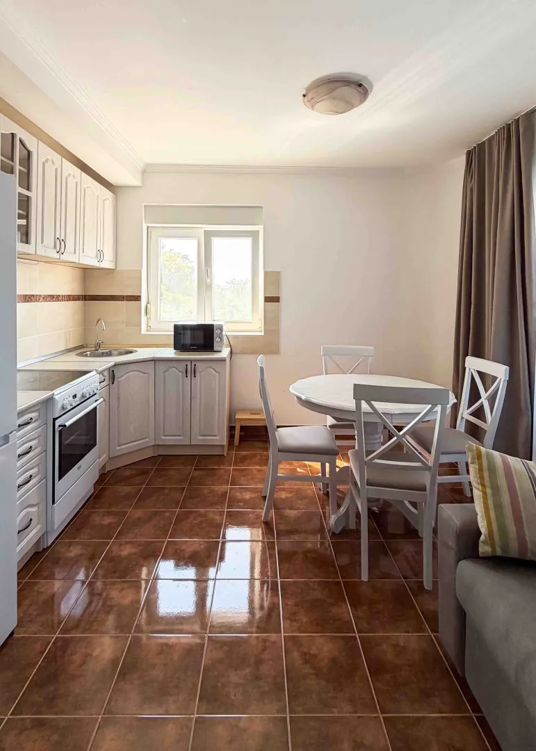 Prodaja, jednosoban stan, 44m², Donja Lastva, Tivat