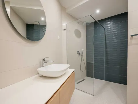 Prodaja, jednosoban stan, 69m², Bečići, Budva - image 15