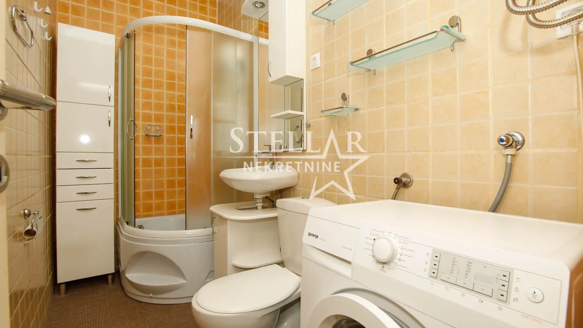 Izdavanje, jednosoban stan, 50m², Preko Morače, Podgorica