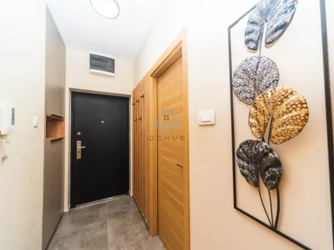 Izdavanje, jednosoban stan, 45m², Pobrežje, Podgorica - image 9