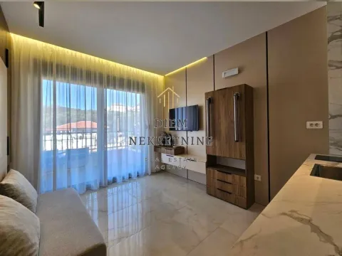 Rent, studio apartment, 25m², Čeluga, Bar - image 1