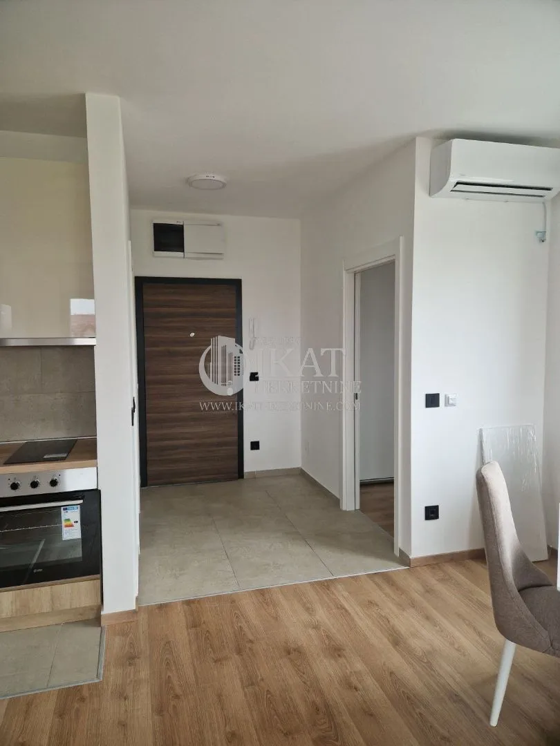 Rent, two bedroom apartment, 50m², Vojvode Vlahovica, Beograd