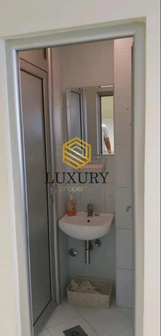 Rent, office space, 130m², Preko Morače, Podgorica