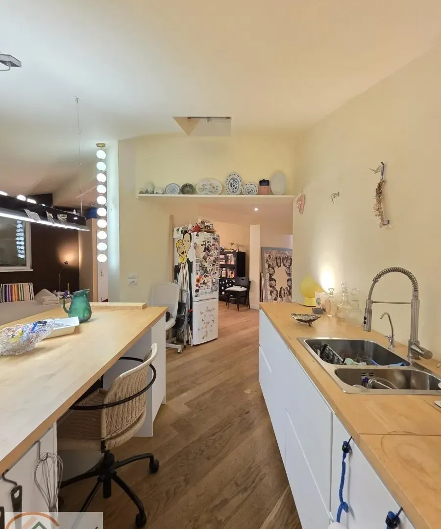 Sale, three bedroom apartment, 80m², Zvezdara Sve Podlokacije, Beograd