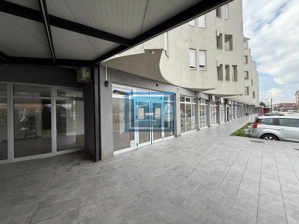 Rent, office space, 120m², Aqua park, Jagodina
