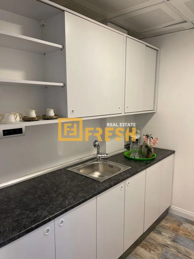 Rent, office space, 250m², Zeta, Podgorica