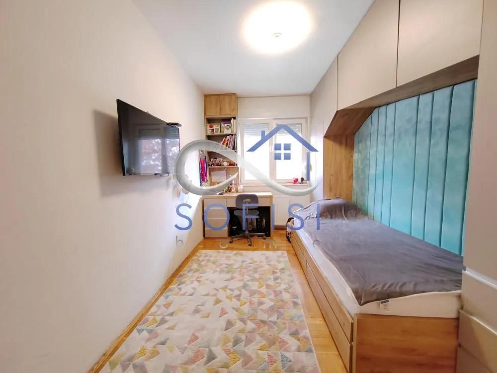 Prodaja, trosoban stan, 67m², Grbavica, Novi Sad Sve Podlokacije
