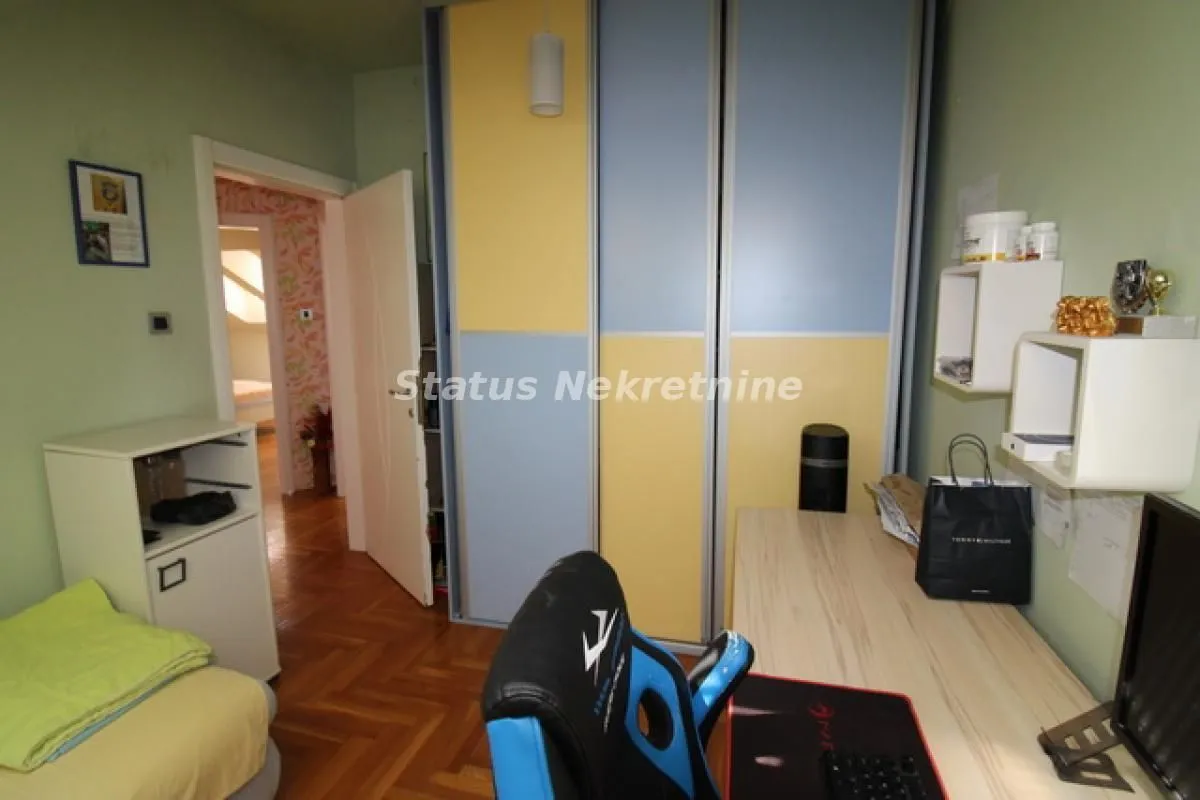 Prodaja, trosoban stan, 83m², Grbavica, Novi Sad Sve Podlokacije