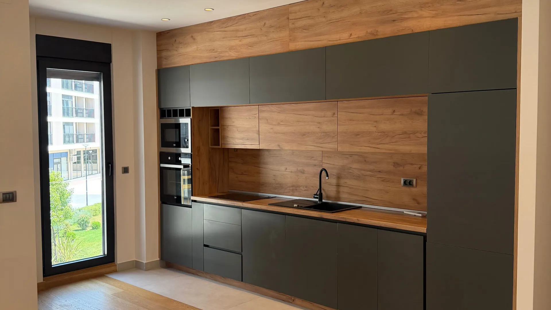 Prodaja, dvosoban stan, 74m², Kruševac, Podgorica
